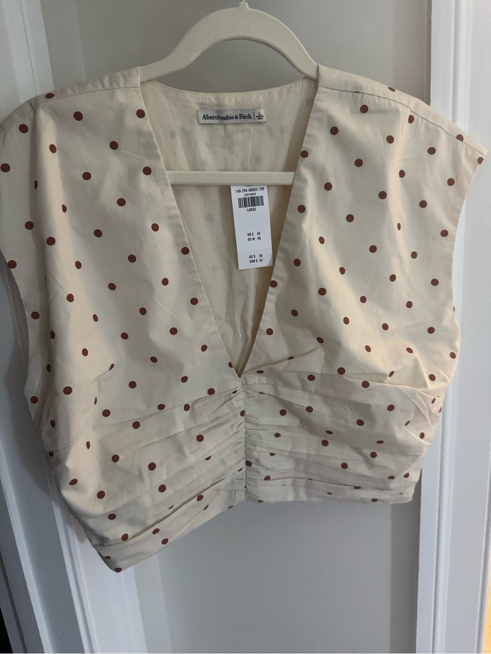Abercrombie & Fitch Cream V-Neck Polka Dot Crop Top